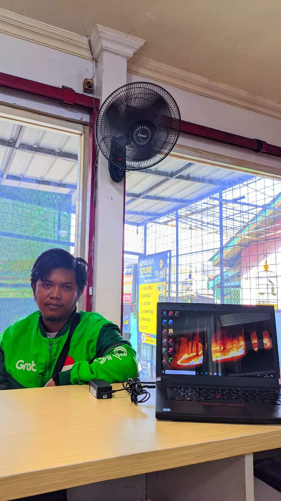 Testimoni LAPTOP LENOVO THINKPAD T460 TOUCHSCREEN